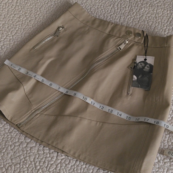 NWT Kendall + Kylie Medium Skirt - Picture 7 of 11